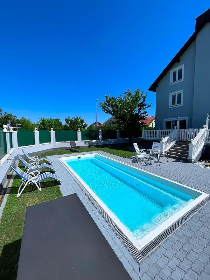 Atemberaubendes Loft Mit Pool Apartment เวียนนา ภายนอก รูปภาพ
