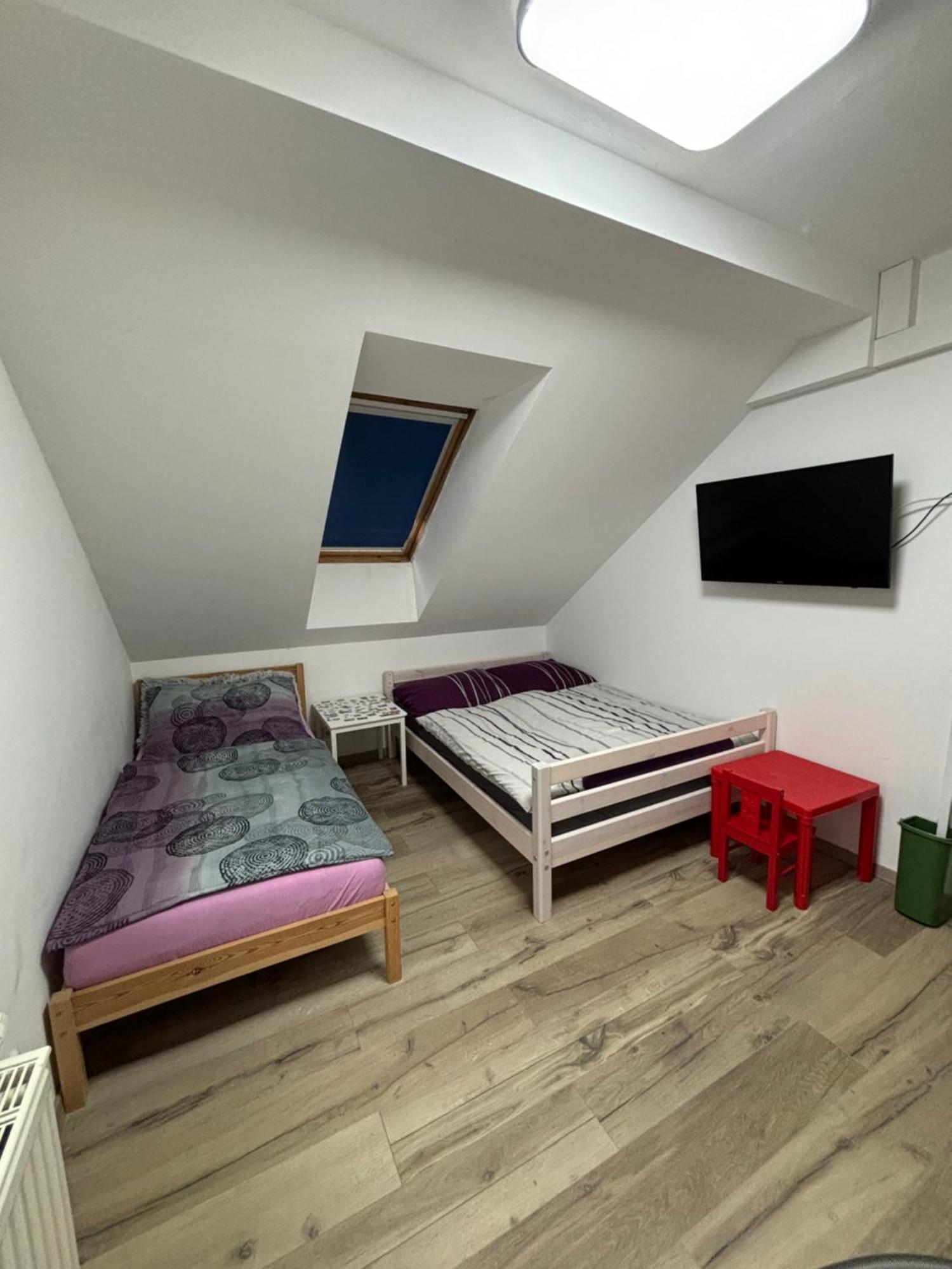 Atemberaubendes Loft Mit Pool Apartment เวียนนา ภายนอก รูปภาพ